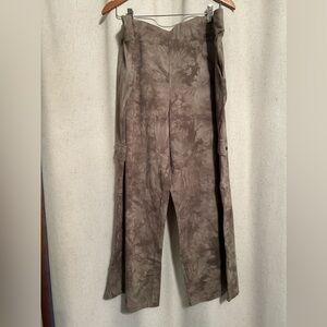 Belle by Kim Gravel Tie-dyed in army green, Size XL